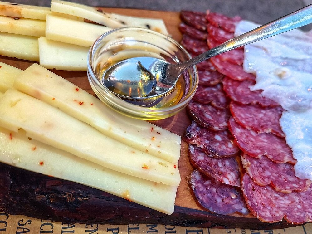 Tagliere di salumi e formaggi